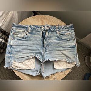 American Eagle low rise short shorts. Size 12